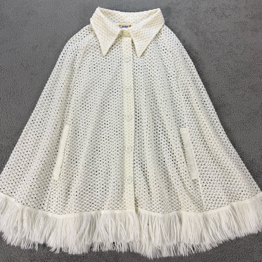 Vintage Open Knit Crochet Button Front Cape Poncho